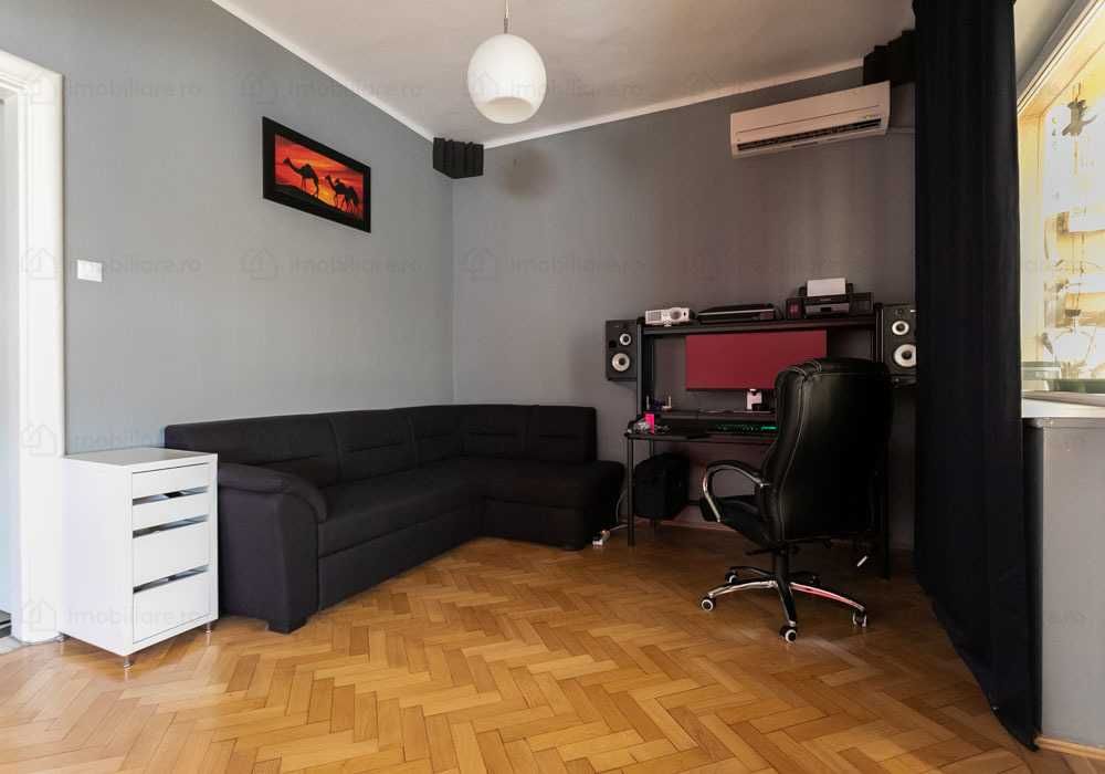 Direct proprietar  Apartament cu 2 camere in Piata Amzei 50mp consolidat partial Direct proprietar  Apartament cu 2 camere in Piata Amzei 50mp consolidat partial