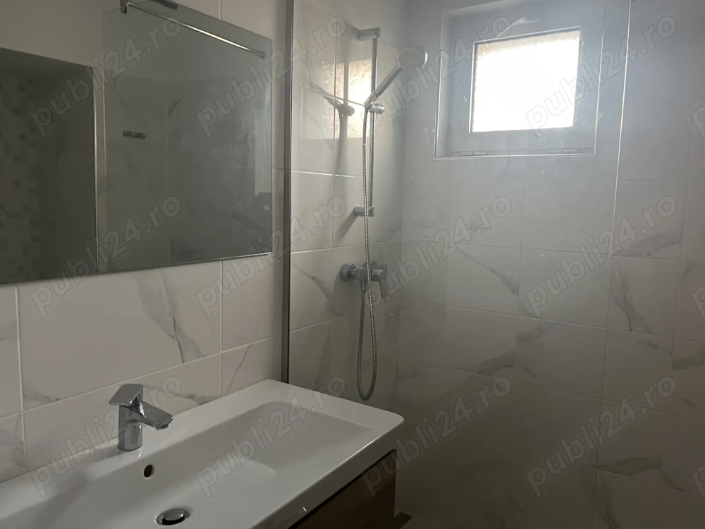 Direct Proprietar  Vand apartament 2 camere Marriott 13 Septembrie Direct Proprietar  Vand apartament 2 camere Marriott 13 Septembrie