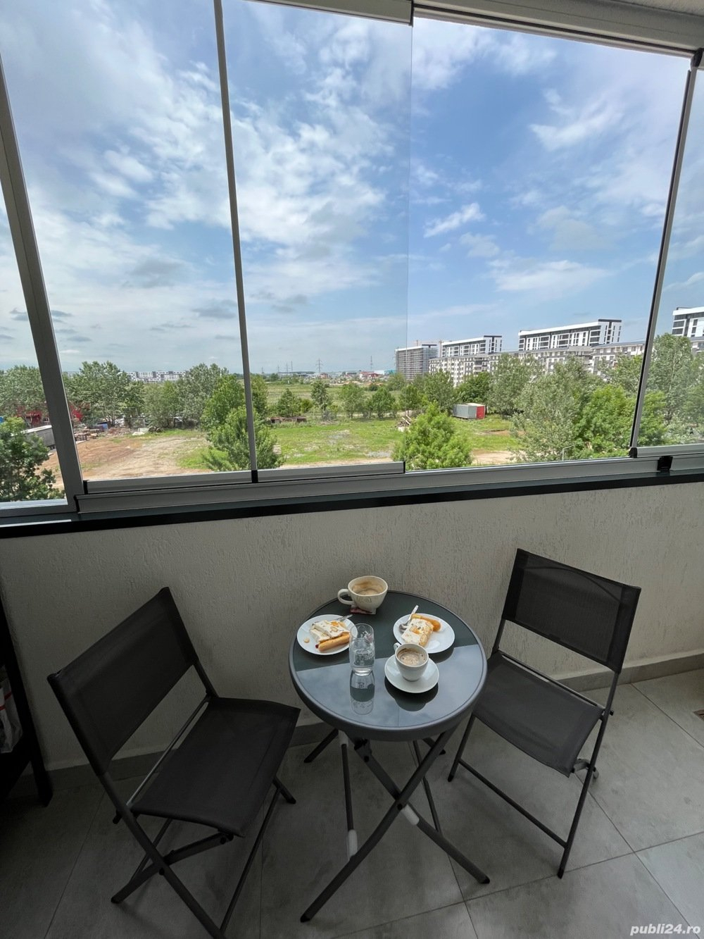 Vand apartament nou spatios complet utilat si mobilat zona linistita. Sect 6proprietar Vand apartament nou spatios complet utilat si mobilat zona linistita. Sect 6proprietar
