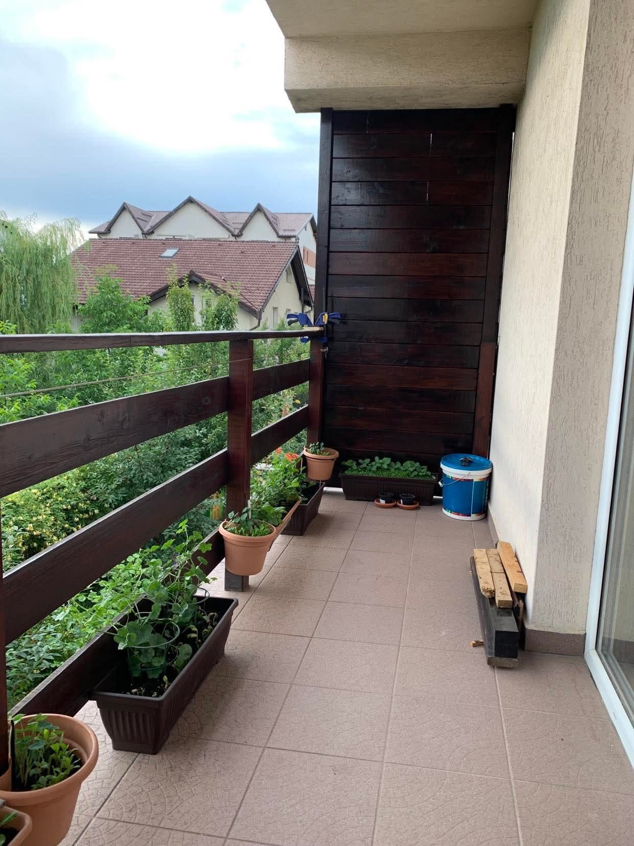 Proprietar vand urgentCoresiap 2 camere58mpcurteparcareboxa2012 Proprietar vand urgentCoresiap 2 camere58mpcurteparcareboxa2012