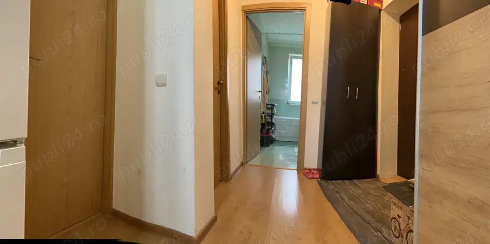 Proprietar vand urgentCoresiap 2 camere58mpcurteparcareboxa2012 Proprietar vand urgentCoresiap 2 camere58mpcurteparcareboxa2012