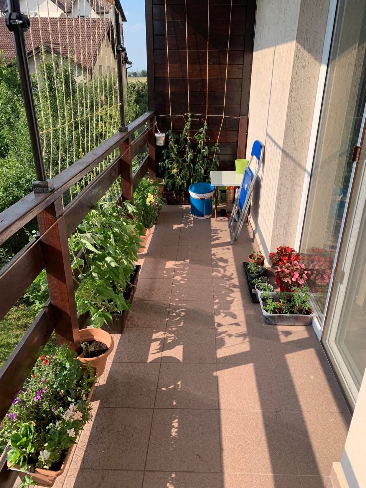 Proprietar vand urgentCoresiap 2 camere58mpcurteparcareboxa2012 Proprietar vand urgentCoresiap 2 camere58mpcurteparcareboxa2012