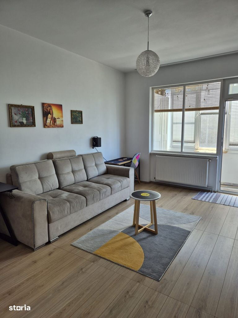 Apartament decomandat cu 2 camere si balcon in bloc reabilitat Tractorul Apartament decomandat cu 2 camere si balcon in bloc reabilitat Tractorul