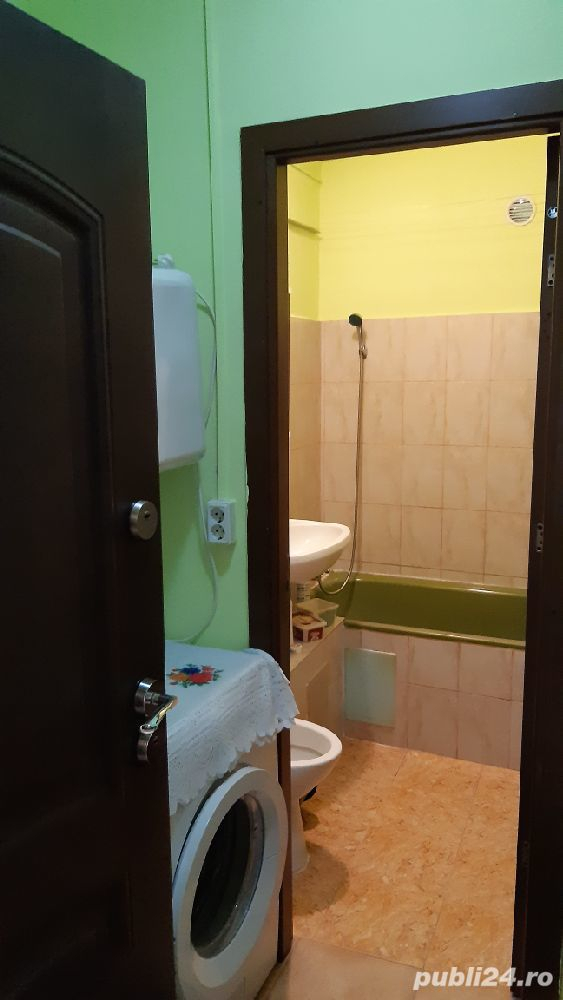 PROPIETAR VIND GARSONERA ET 4 FRAIDOR STR POLONA TIMISOARA 28MPTEL TRECUT IN POZE PROPIETAR VIND GARSONERA ET 4 FRAIDOR STR POLONA TIMISOARA 28MPTEL TRECUT IN POZE