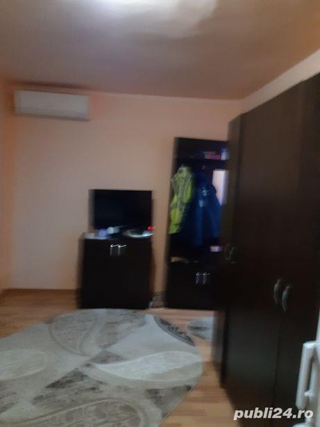 PROPIETAR VIND GARSONERA ET 4 FRAIDOR STR POLONA TIMISOARA 28MPTEL TRECUT IN POZE PROPIETAR VIND GARSONERA ET 4 FRAIDOR STR POLONA TIMISOARA 28MPTEL TRECUT IN POZE