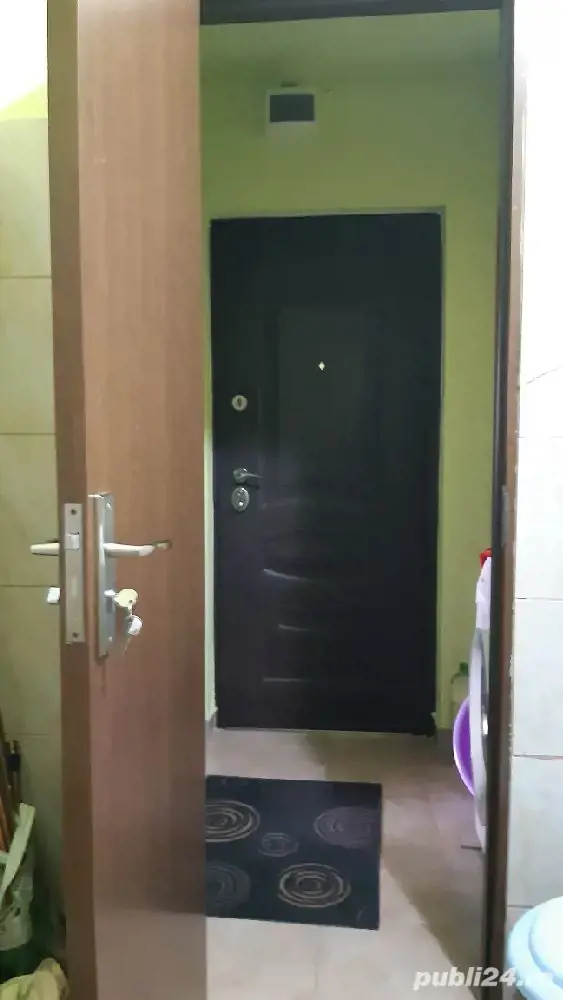 PROPIETAR VIND GARSONERA ET 4 FRAIDOR STR POLONA TIMISOARA 28MPTEL TRECUT IN POZE PROPIETAR VIND GARSONERA ET 4 FRAIDOR STR POLONA TIMISOARA 28MPTEL TRECUT IN POZE