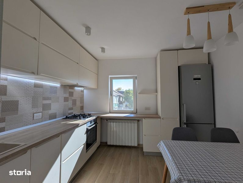 Apartament modern 3 camere 2 bai aproape de centru renovatechipat Apartament modern 3 camere 2 bai aproape de centru renovatechipat