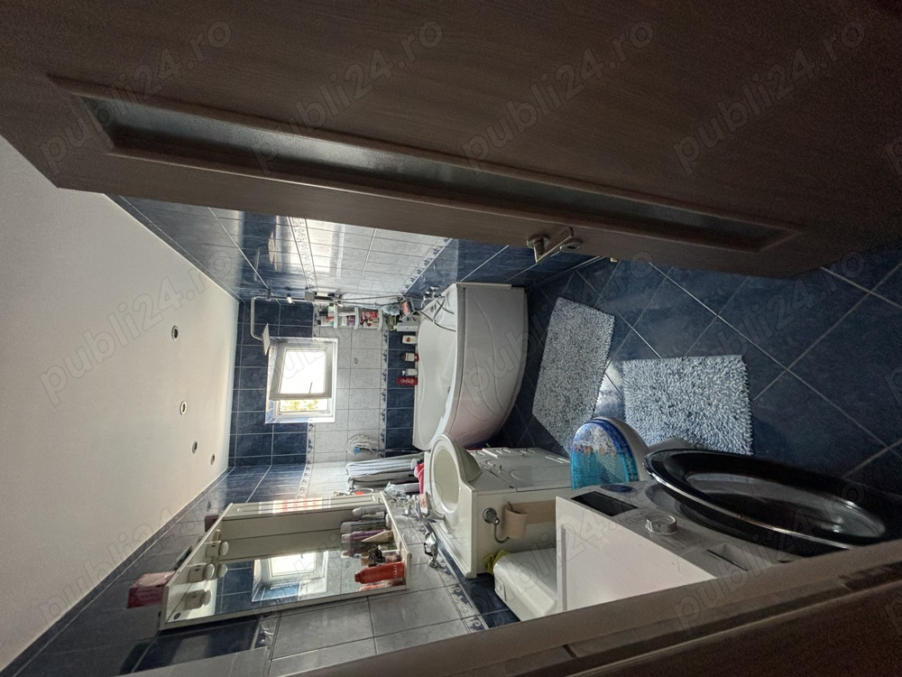 Apartament 3 camere mobilat zona Judetean Apartament 3 camere mobilat zona Judetean